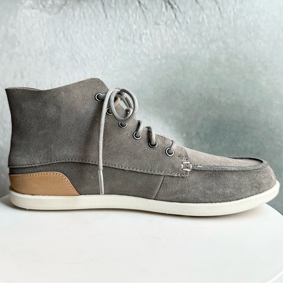 OLUKAI Men's Nalukai Kapa Boots Size: 8 - Picture 5 of 12